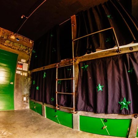 W Hostel Boracay Boracay Island Bagian luar foto