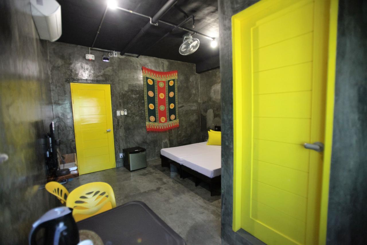 W Hostel Boracay Boracay Island Bagian luar foto