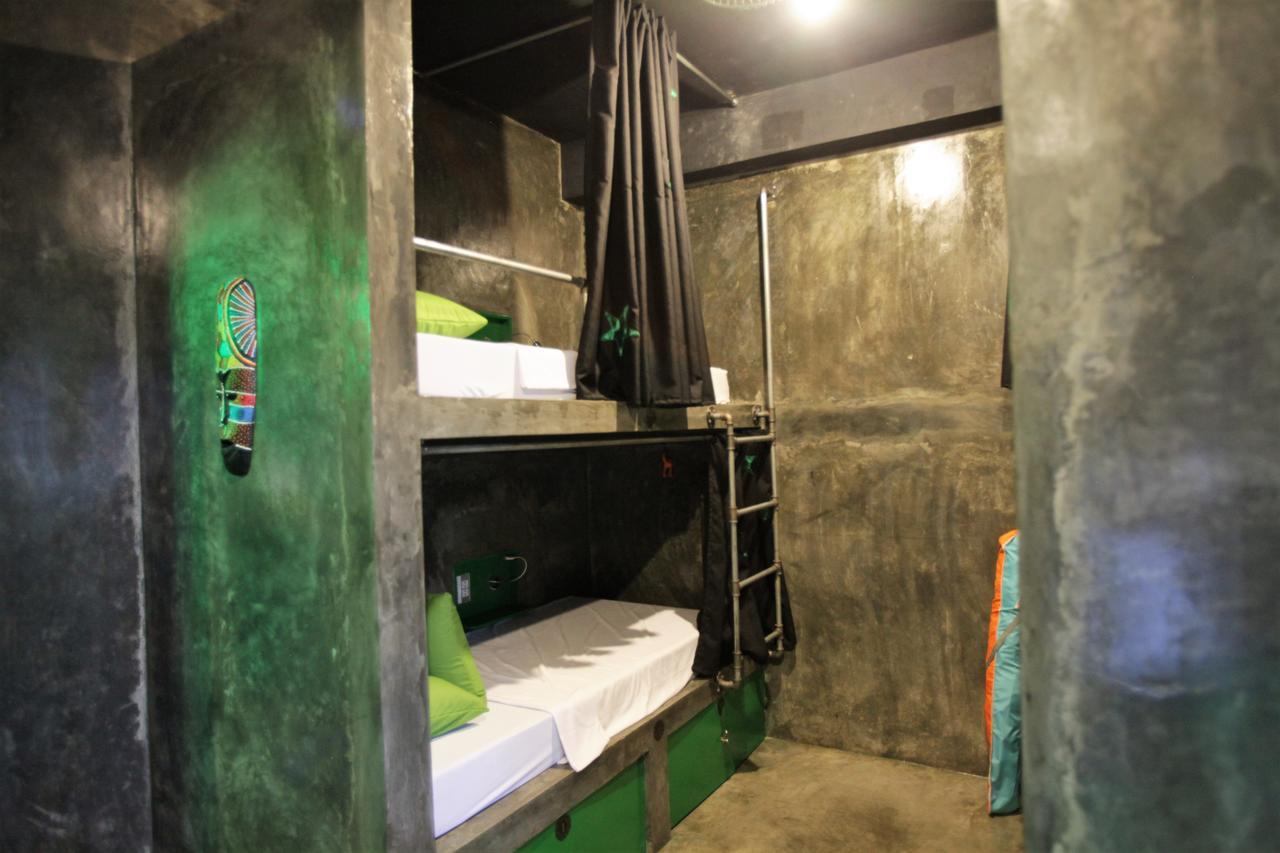 W Hostel Boracay Boracay Island Bagian luar foto