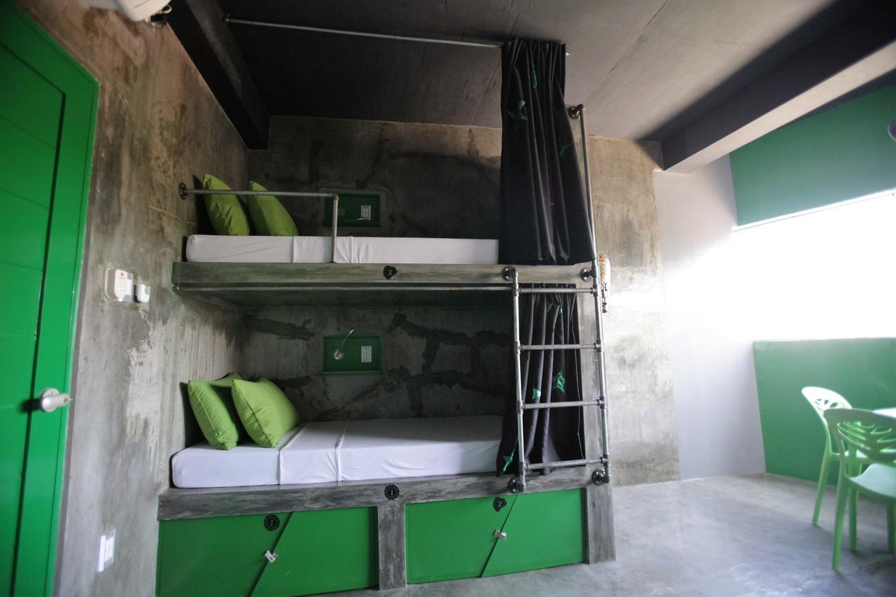 W Hostel Boracay Boracay Island Bagian luar foto