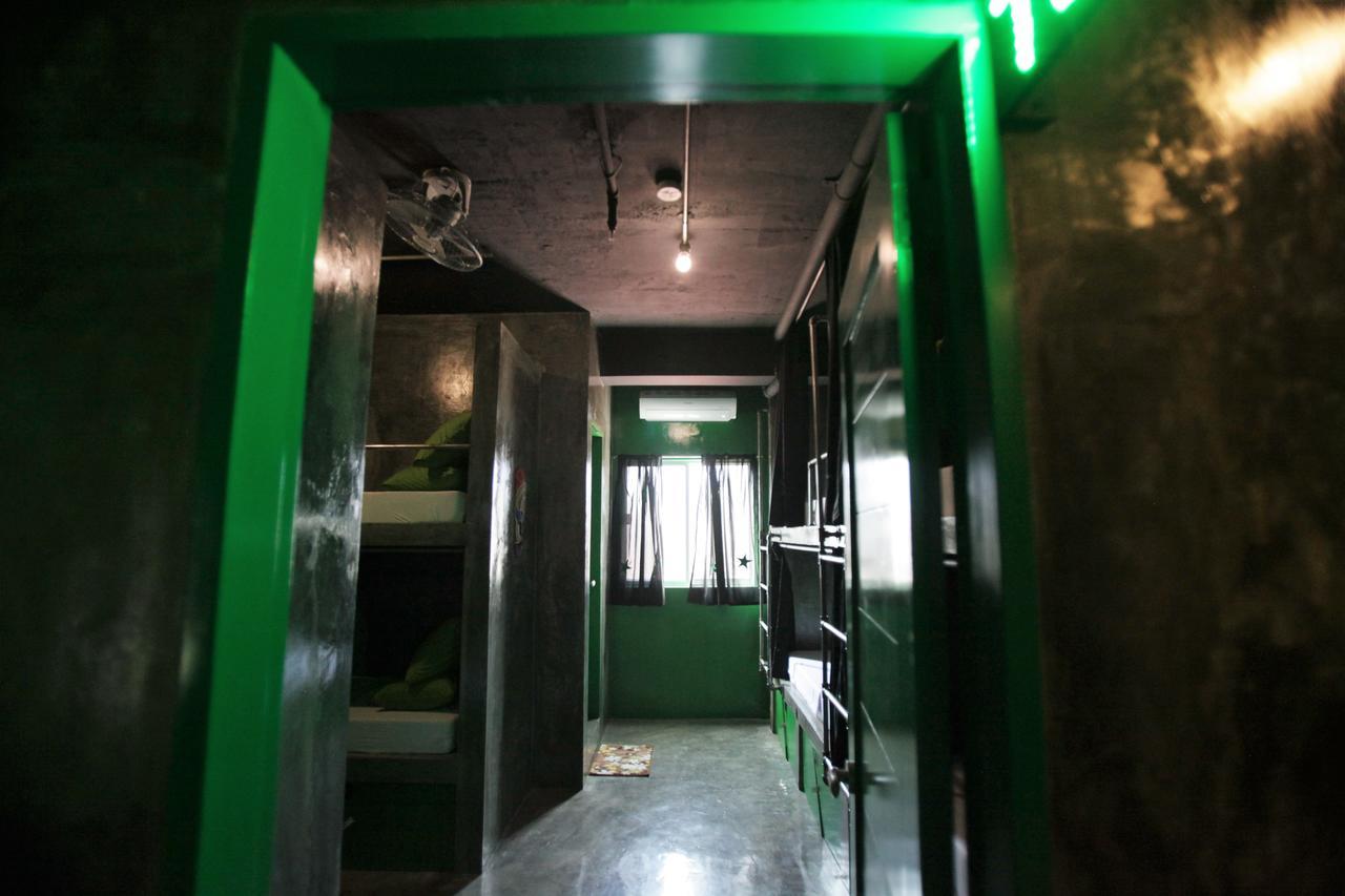 W Hostel Boracay Boracay Island Bagian luar foto