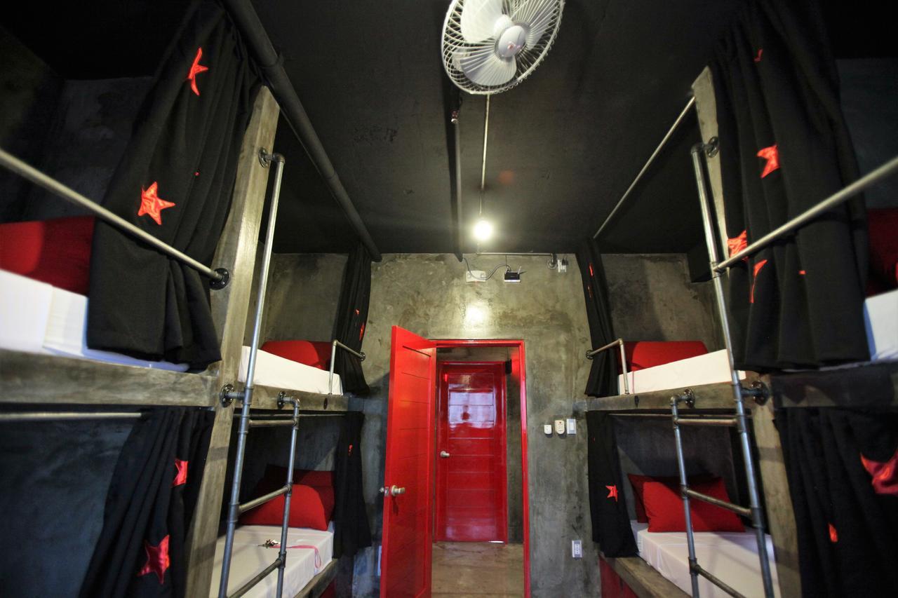 W Hostel Boracay Boracay Island Bagian luar foto